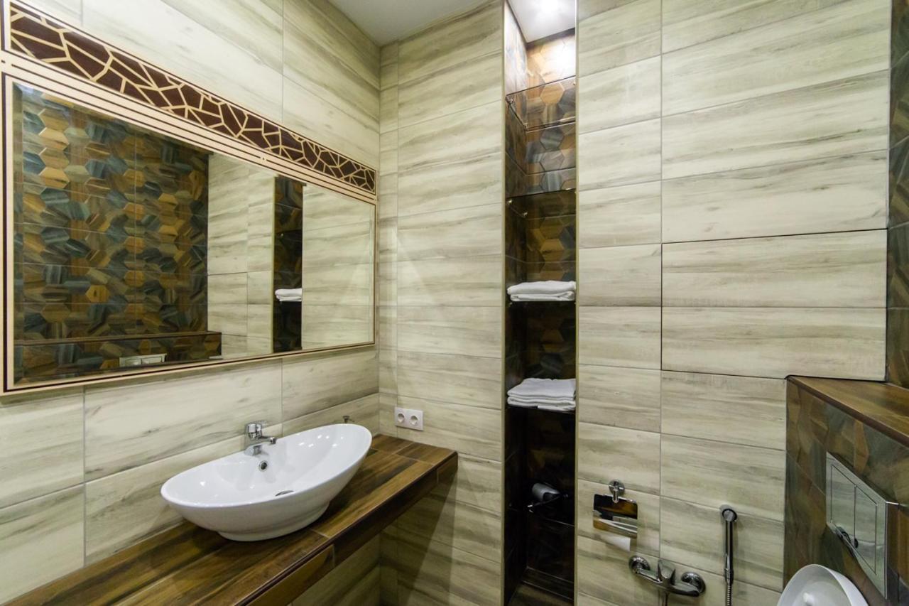 Premium Apartments Klimt On Picasso Boulevard Minsk Esterno foto