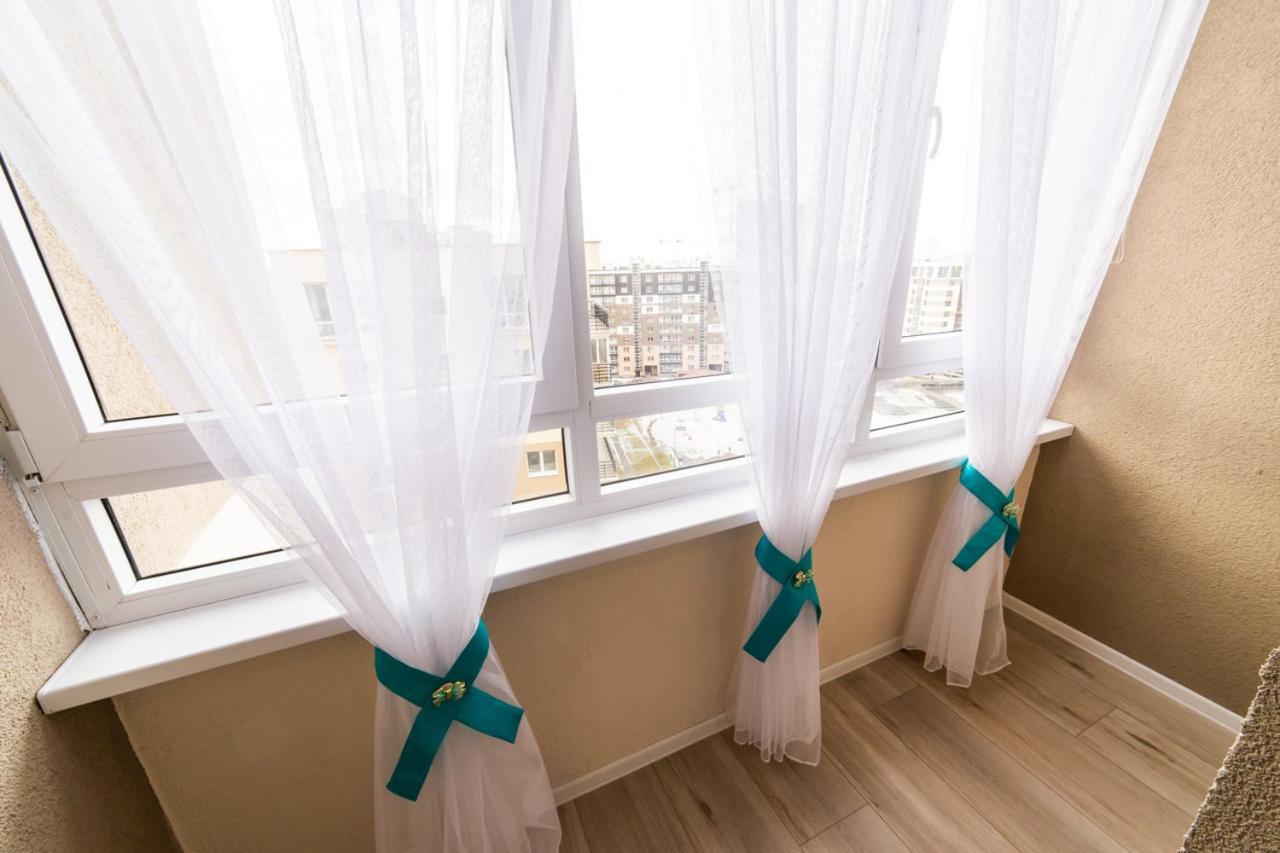 Premium Apartments Klimt On Picasso Boulevard Minsk Esterno foto
