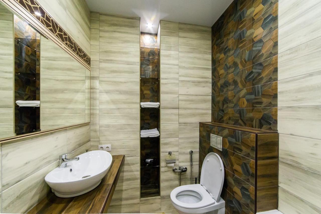 Premium Apartments Klimt On Picasso Boulevard Minsk Esterno foto