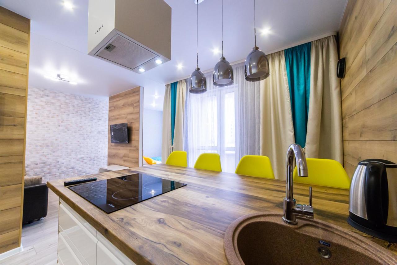 Premium Apartments Klimt On Picasso Boulevard Minsk Esterno foto