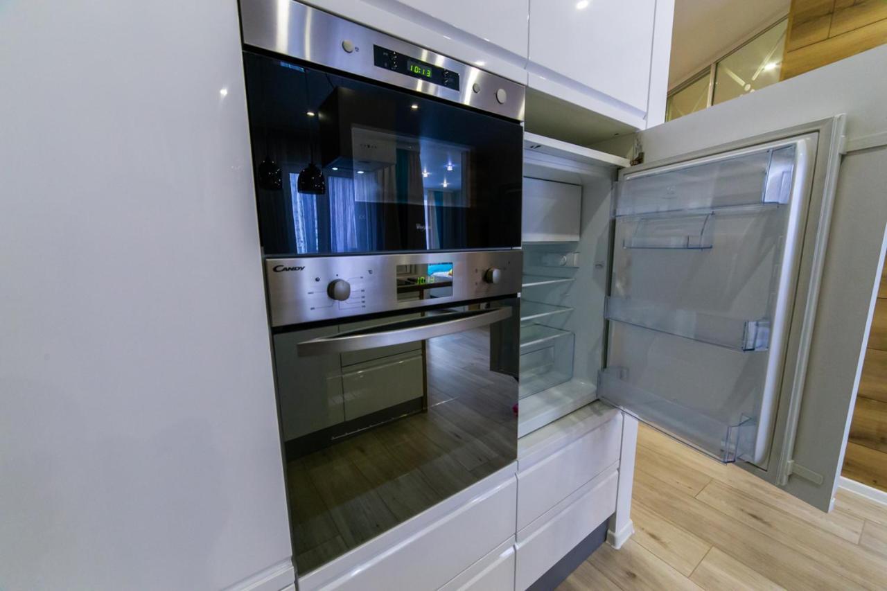 Premium Apartments Klimt On Picasso Boulevard Minsk Esterno foto