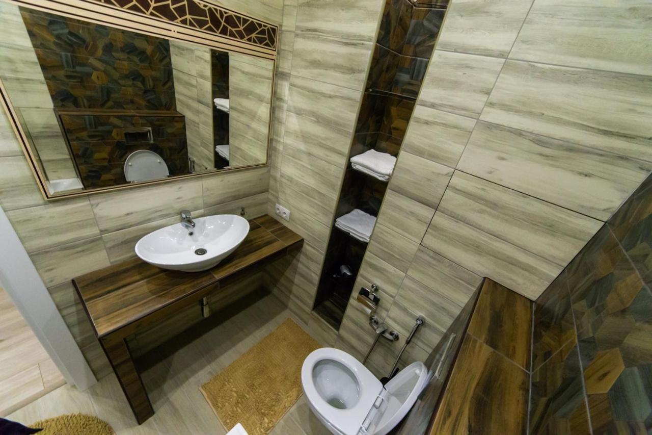 Premium Apartments Klimt On Picasso Boulevard Minsk Esterno foto